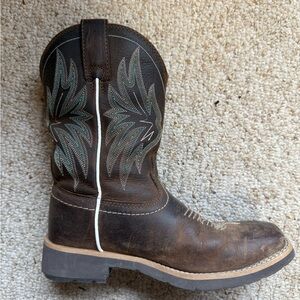 Brown Detailed Country Style Boots